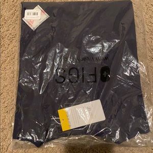 FIGS Casma 3 Pocket XXS